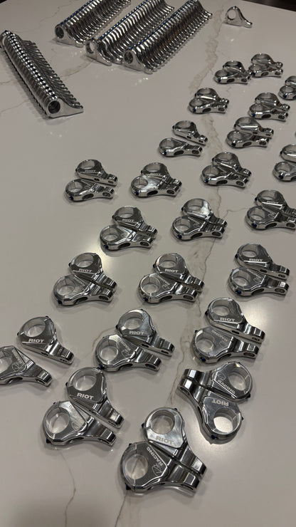 (PREORDER) Riot Direct Stem 31.8mm V2 (FREE TITANIUM STYLE BOLTS)