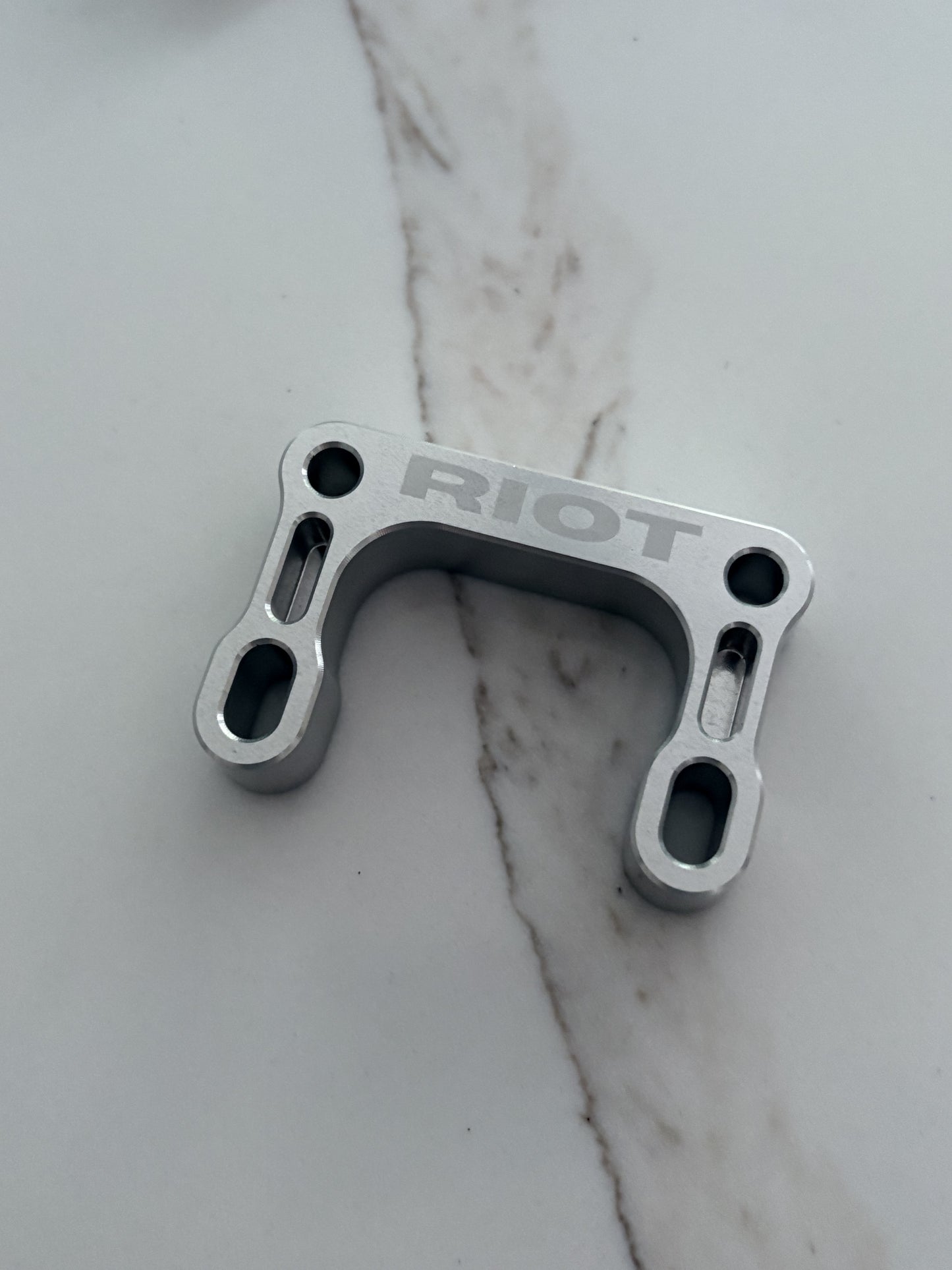 Riot 15MM riser - Riot Racing