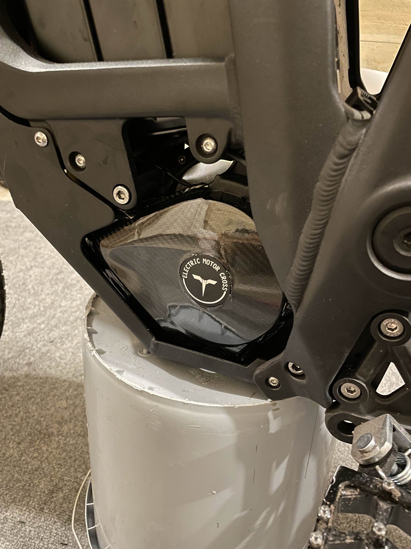 Talaria Mx3/Mx4 Carbon Fiber Wrap Kit - Riot Racing