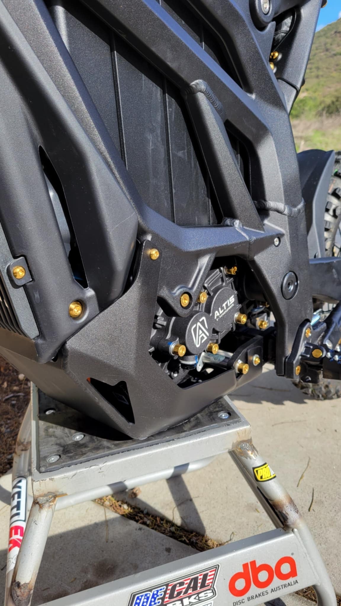 Titanium Full Body Kit - Altis Sigma - Riot Racing