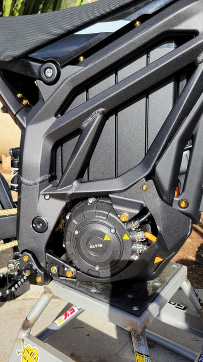 Titanium Full Body Kit - Altis Sigma - Riot Racing